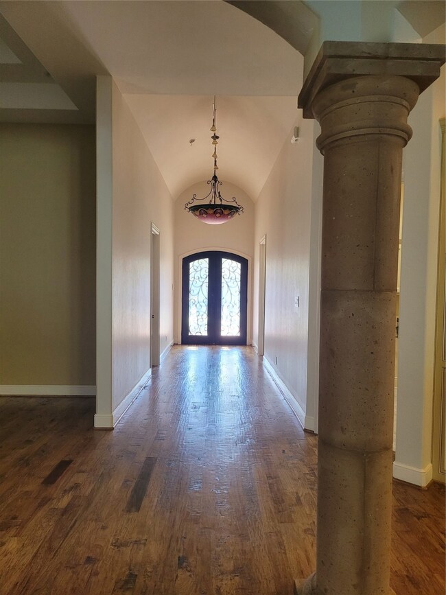 6 Moatwood Ct, Spring, TX 77382 - photo 2