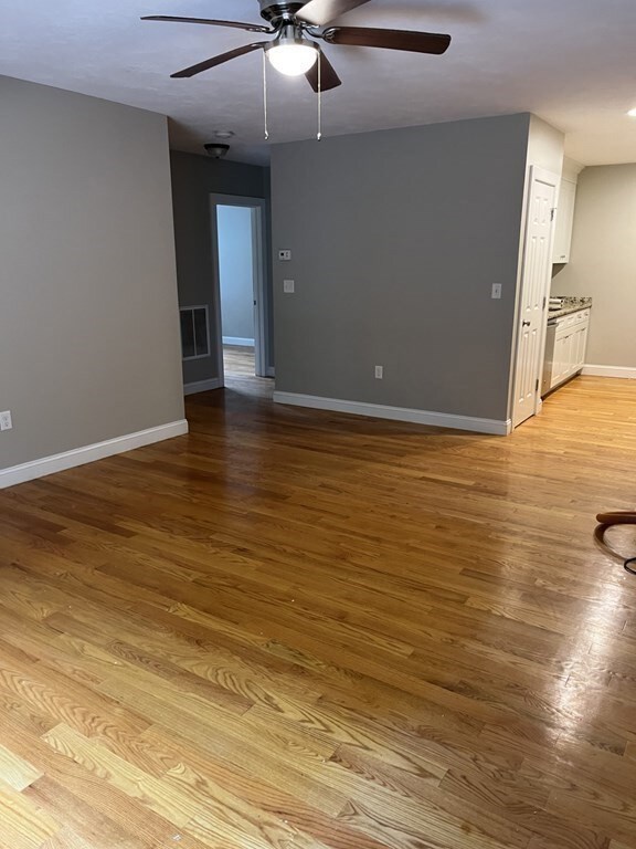 20 Humphrey St unit 8, Weymouth, MA 02189 - photo 2
