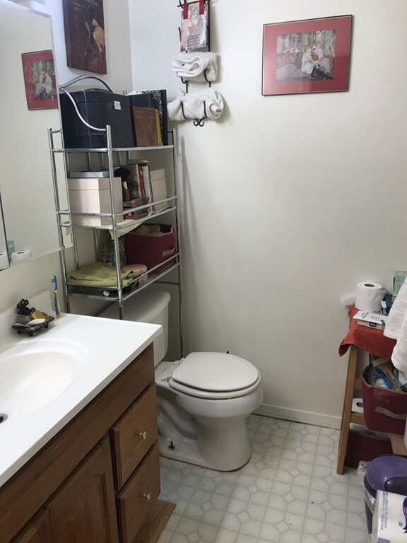 80 Damon Rd unit 8202, Northampton, MA 01060 - photo 5