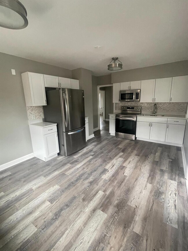 3661 Maryland St, Gary, IN 46409 - photo 6