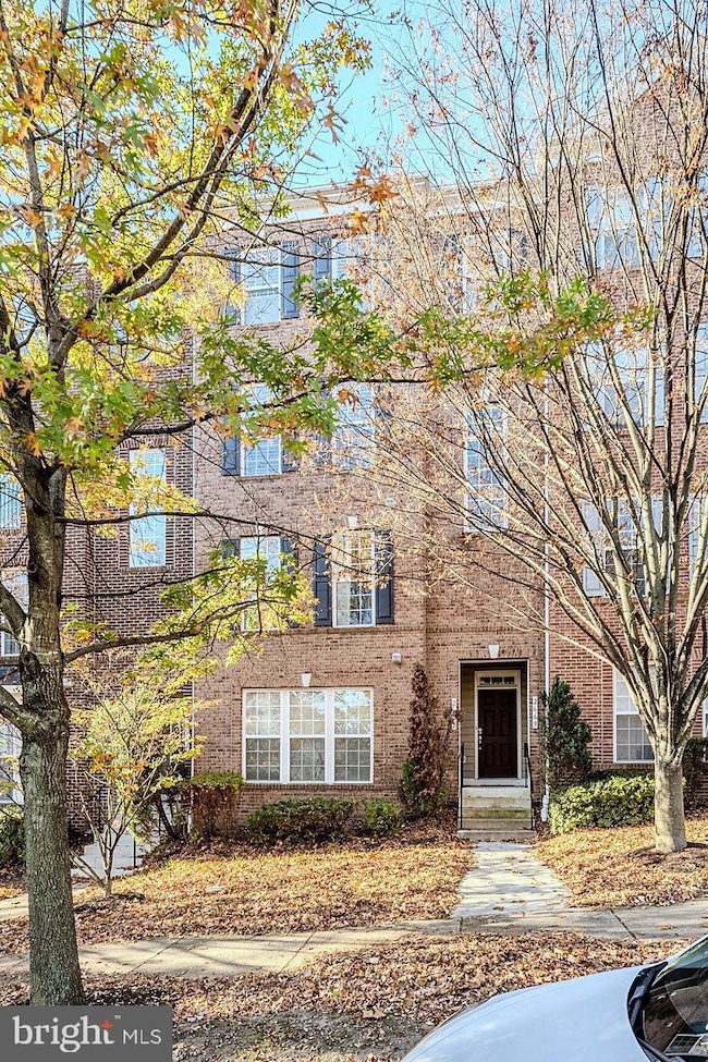 2667 Sheffield Hill Way unit 168, Woodbridge, VA 22191 - photo 4