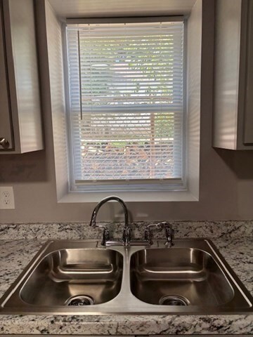 199 Snell St unit 1st fl, Fall River, MA 02721 - photo 7