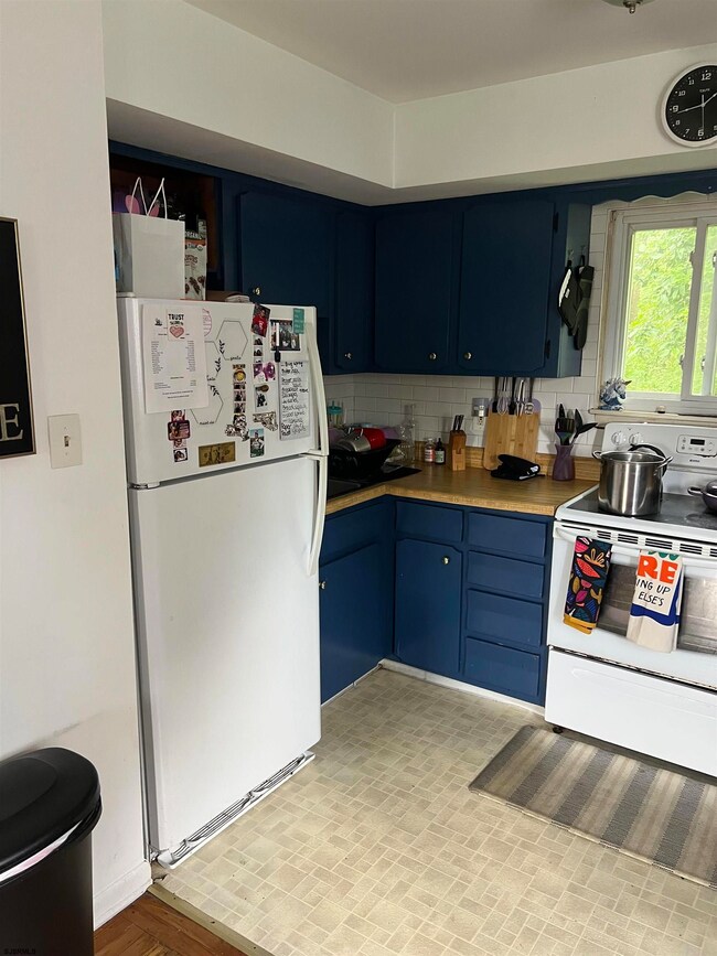 320 Campe St, Egg Harbor City, NJ 08215 - photo 6