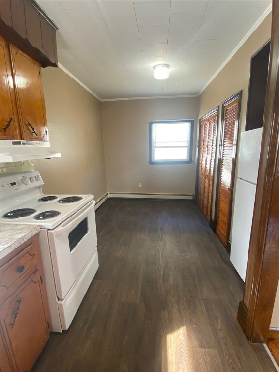 61 Walnut St unit 2, Tiverton, RI 02878 - photo 5