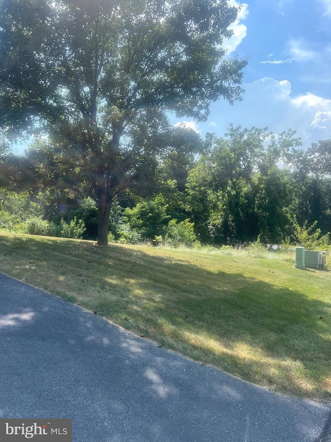 0 Mahantango Dr unit PAFL2030056, Chambersburg, PA 17202 - photo 2