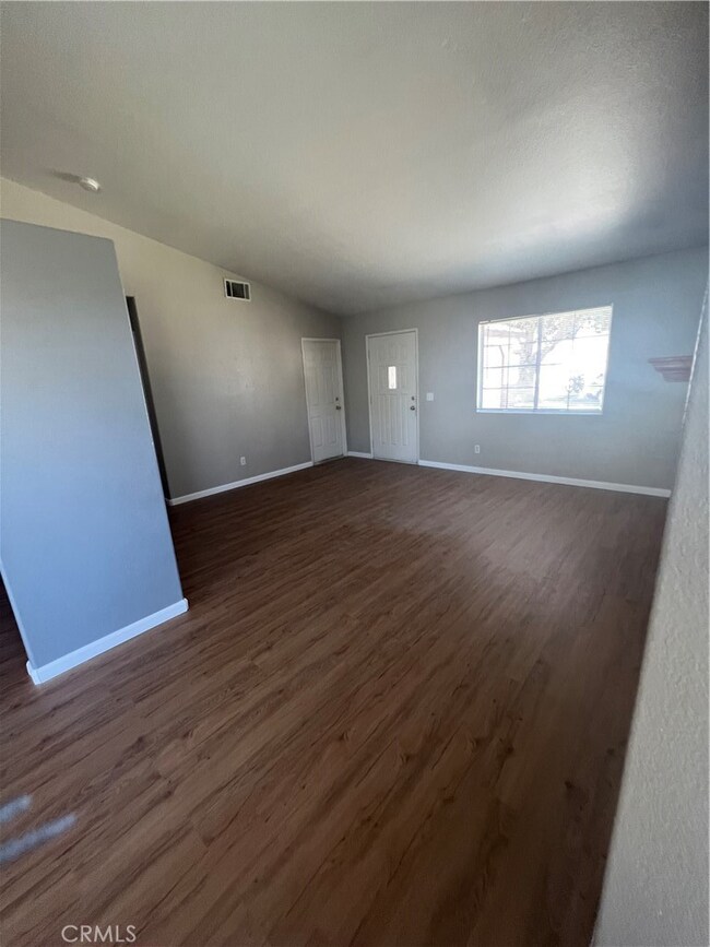 5400 Cobalt Ave, Rosamond, CA 93560 - photo 6