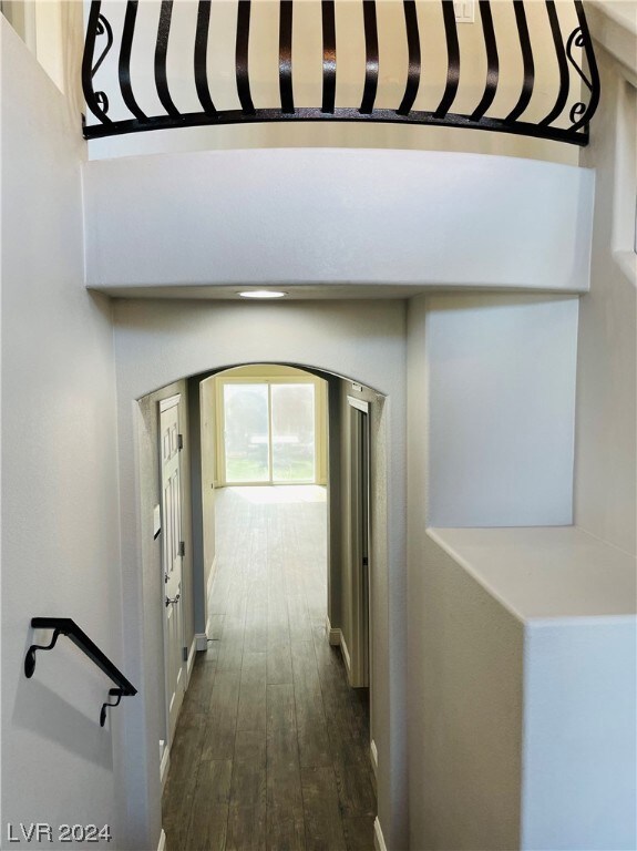 6127 Fielding Hills Rd, Las Vegas, NV 89118 - photo 5