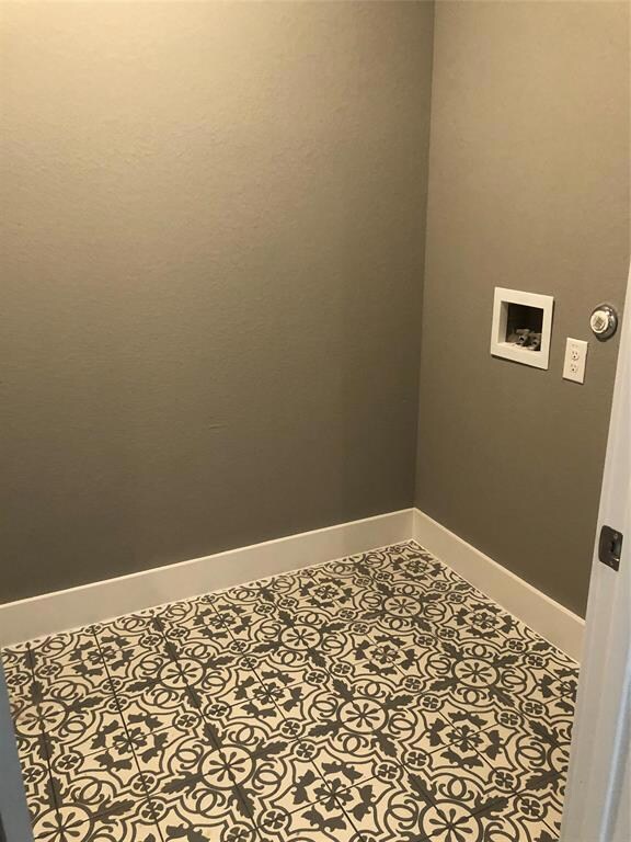 1516 E Lake Dr, Weatherford, TX 76087 - photo 7