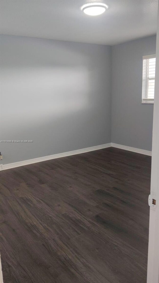 7910 Colony Cir N unit 305, Tamarac, FL 33321 - photo 4