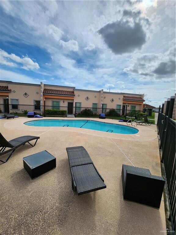 2913 Allen Dr, Edinburg, TX 78539 - photo 4