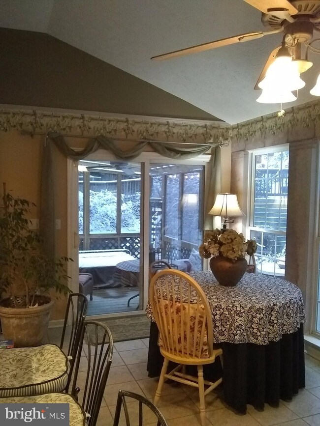 7887 Eagle View Dr, Chesapeake Beach, MD 20732 - photo 5