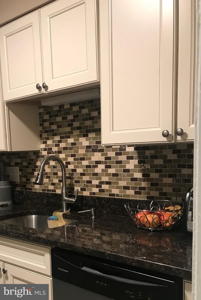 7907 Sausalito Place unit C, Alexandria, VA 22309 - photo 4