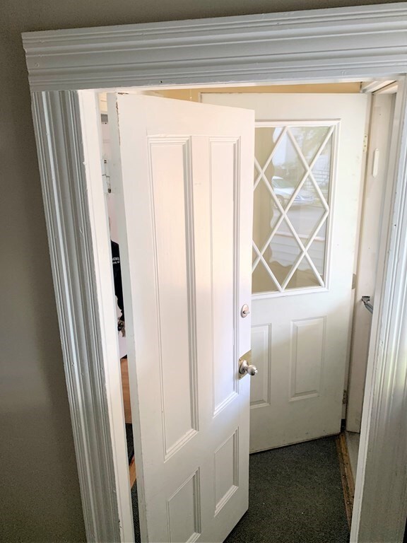 25 Gibbens St unit 2, Somerville, MA 02143 - photo 4