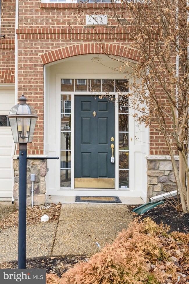 21931 Bayard Terrace, Broadlands, VA 20148 - photo 2