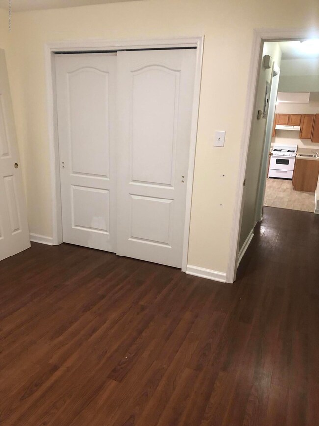 22 El Camino Loop, Staten Island, NY 10309 - photo 6