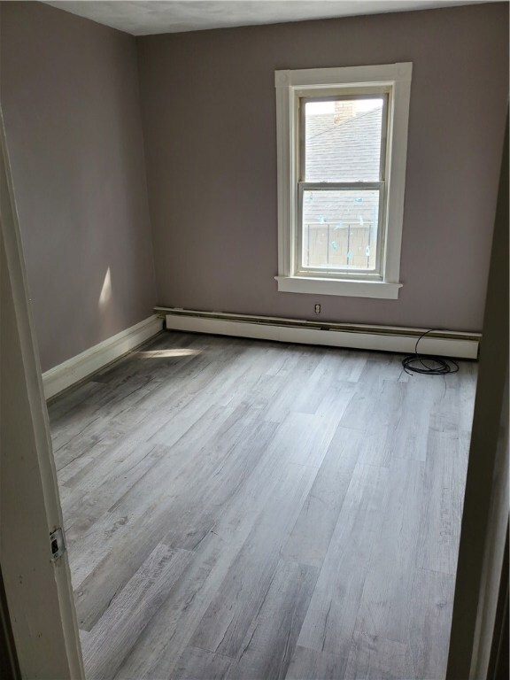 577 Willow St unit 3R, Woonsocket, RI 02895 - photo 4