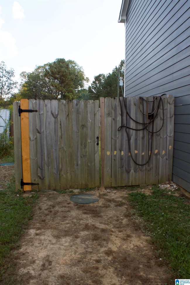 917 Saffron Dr, Leeds, AL 35094 - photo 4