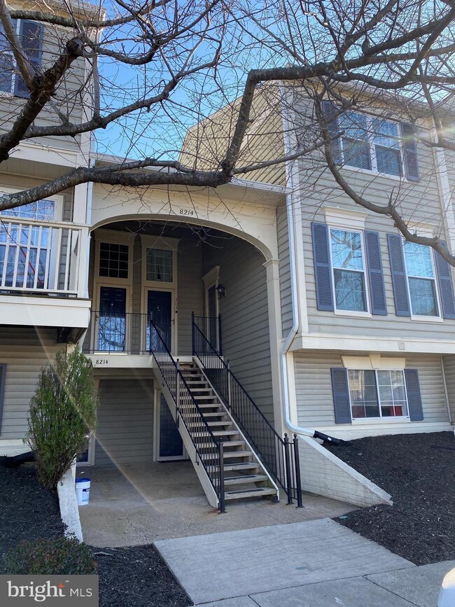 8214 Winstead Place unit 204, Manassas, VA 20109 - photo 5