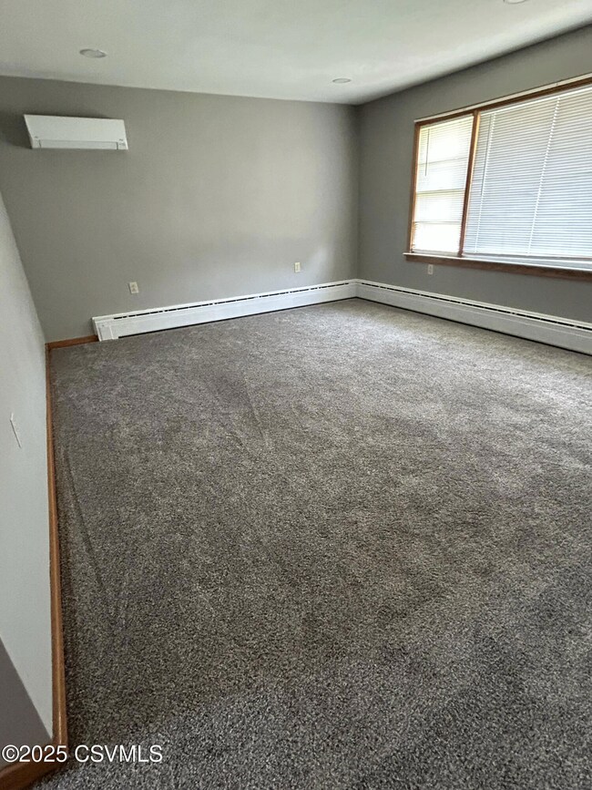 720 N High St, Selinsgrove, PA 17870 - photo 7