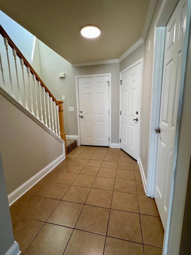 Foyer to Door