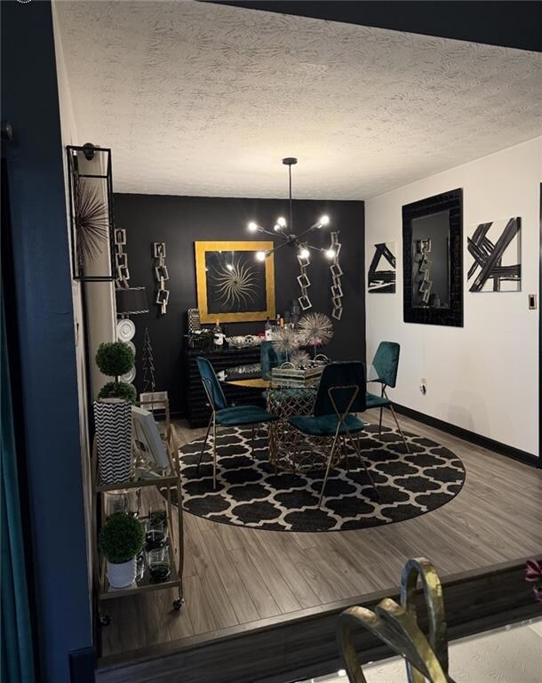 3325 Estate Lake Dr, Fairburn, GA 30213 - photo 5