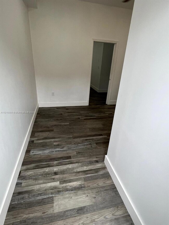 unlisted-address, Miami, FL 33185 - photo 3