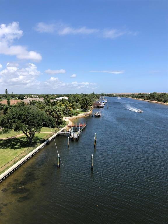 New Dock and Lift Piles