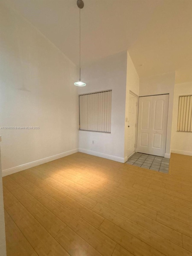 2831 N Oakland Forest Dr unit 201, Oakland Park, FL 33309 - photo 3