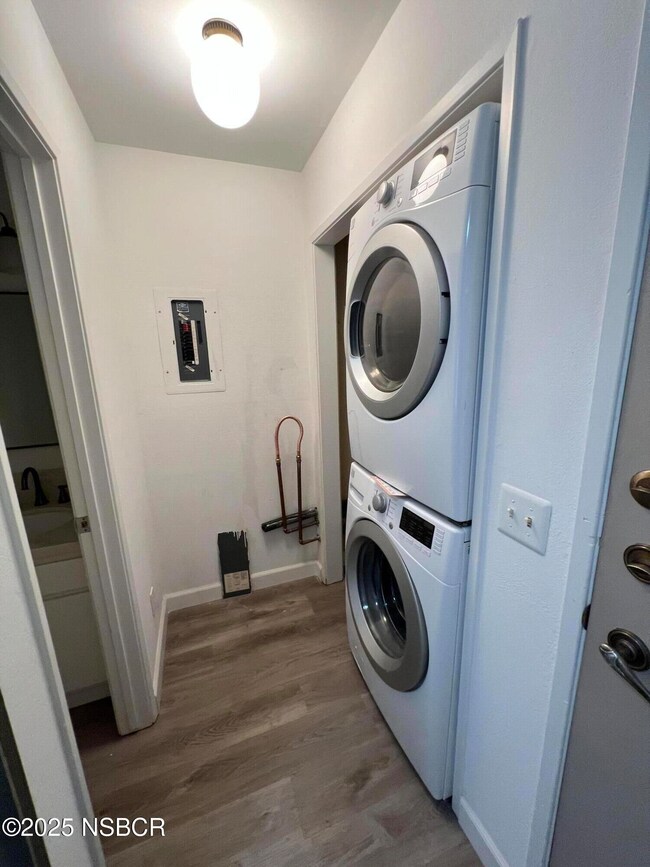 1920 S Mcclelland St unit 33, Santa Maria, CA 93454 - photo 3