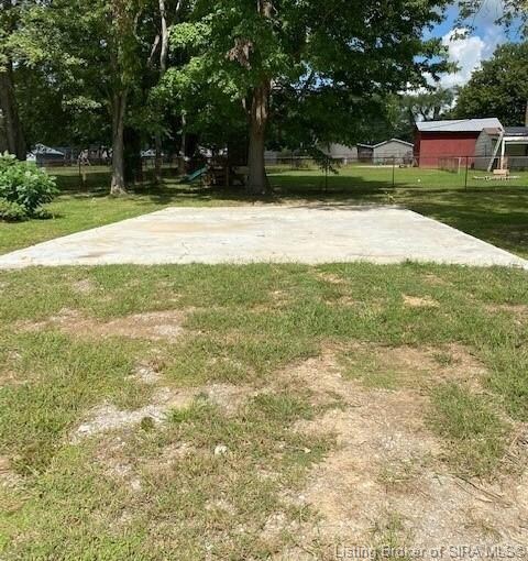Build Ready, 112 4th
