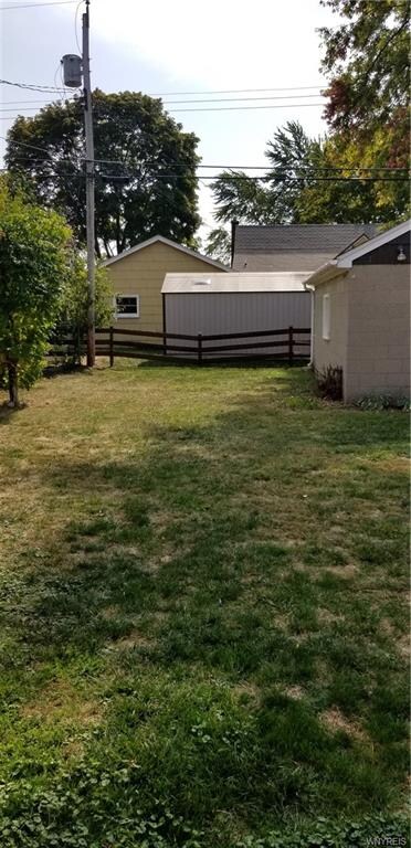 241 Oelkers St, North Tonawanda, NY 14120 - photo 5