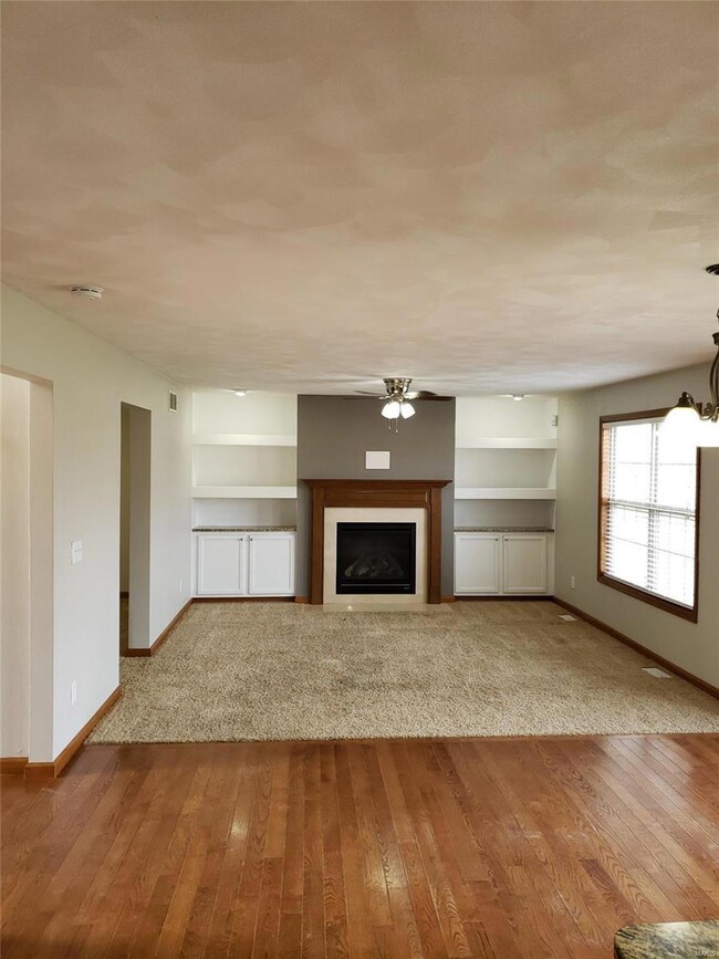 686 Vinci Dr, Caseyville, IL 62232 - photo 6