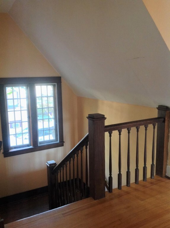 staircase banister detail