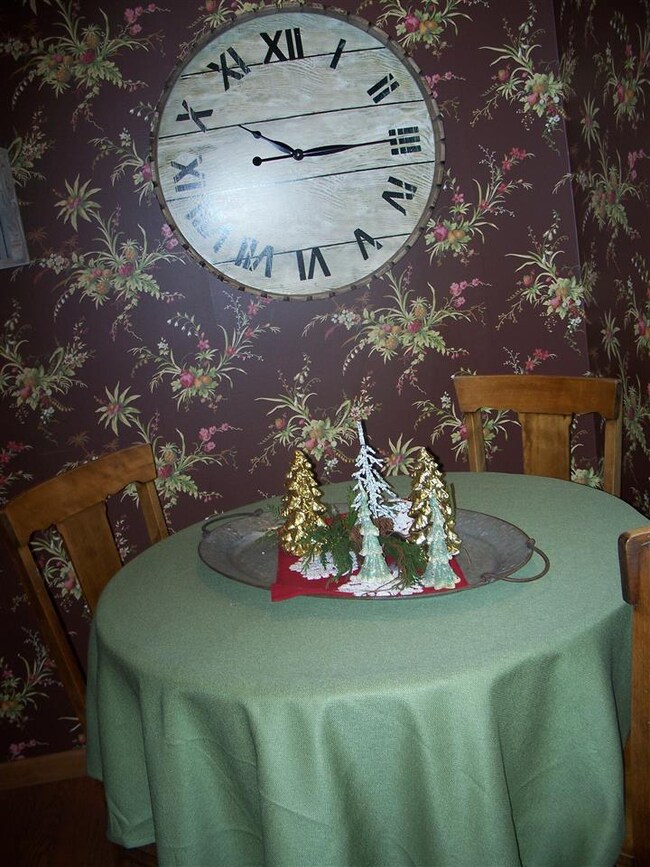 406 E Andrews St, Monroe, IN 46772 - photo 6