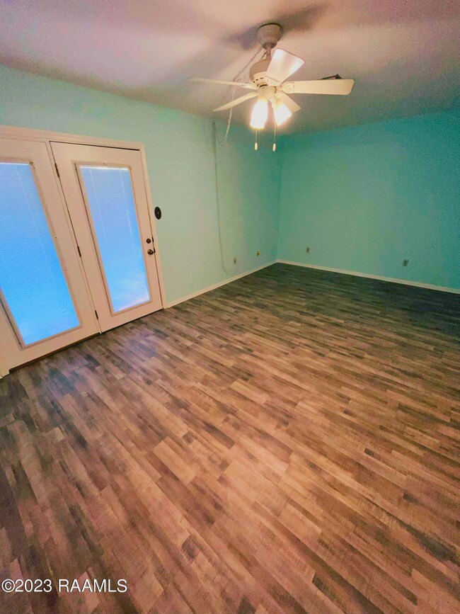 Living room 2