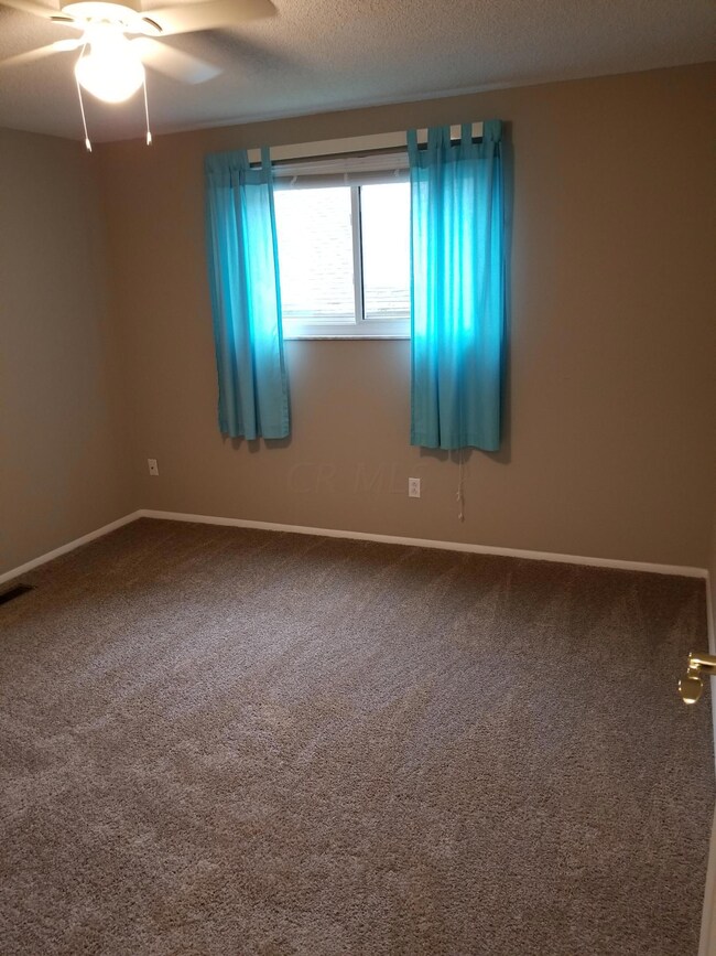 7849 Stanburn Rd, Columbus, OH 43235 - photo 7