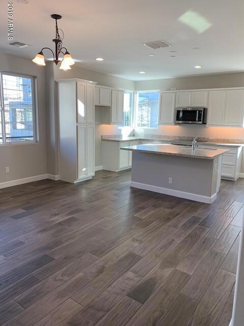 291 kitchen nook