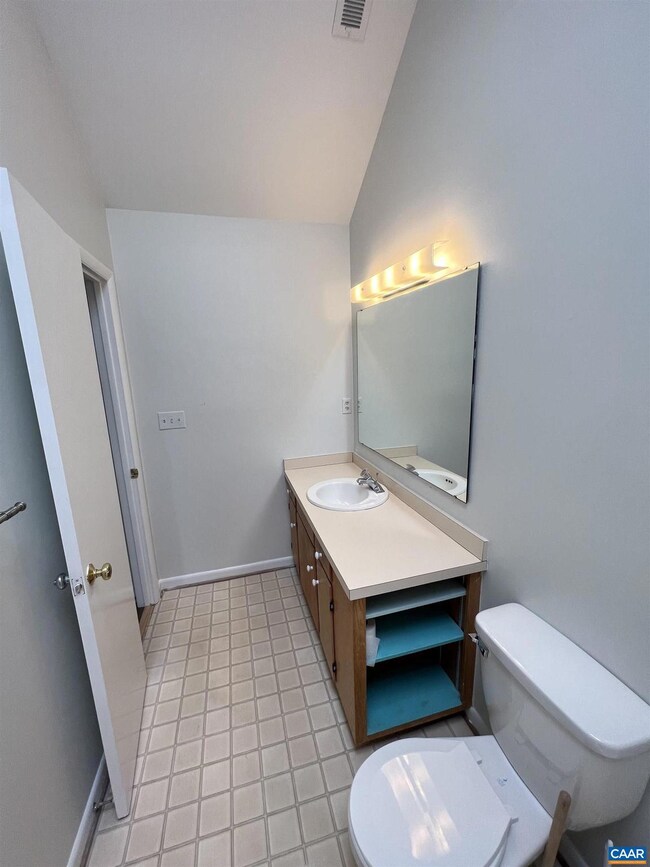 706 Exton Ct, Charlottesville, VA 22901 - photo 7