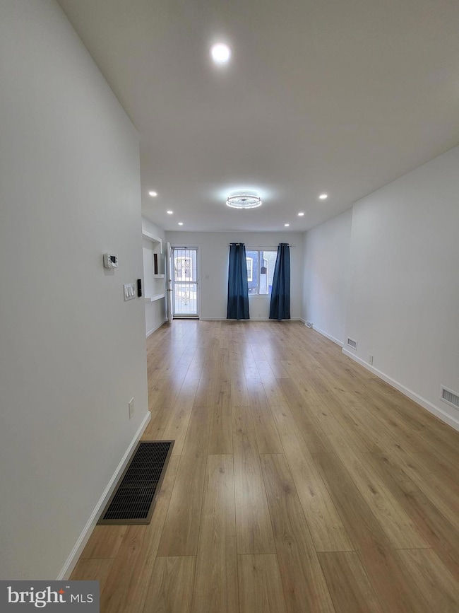 516 Schuylkill Ave, Reading, PA 19601 - photo 3