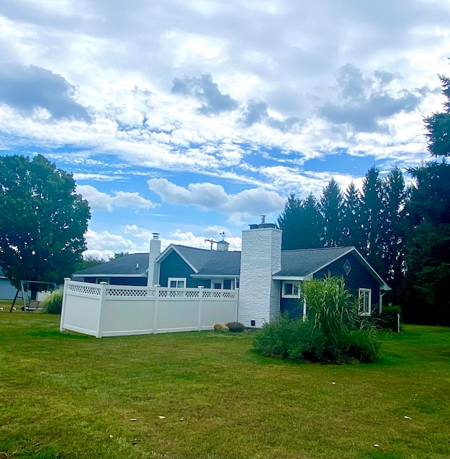 5399 Durfee Rd, Eaton Rapids, MI 48827 - photo 3