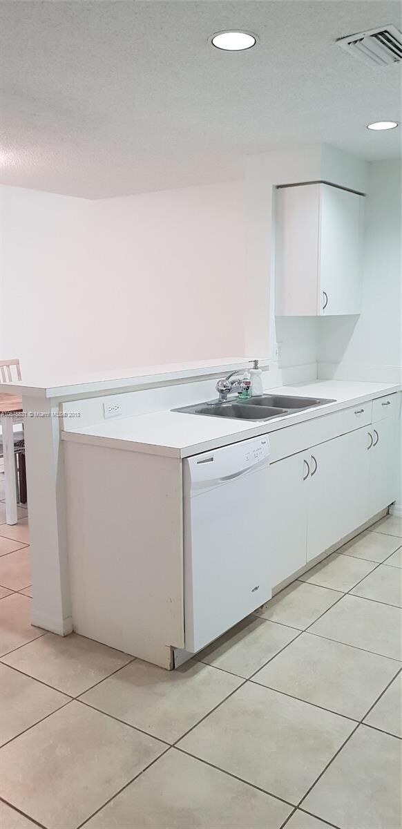 Open kitchen