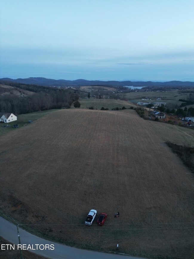 0 Hodge Rd unit 1254129, Bean Station, TN 37708 - photo 3