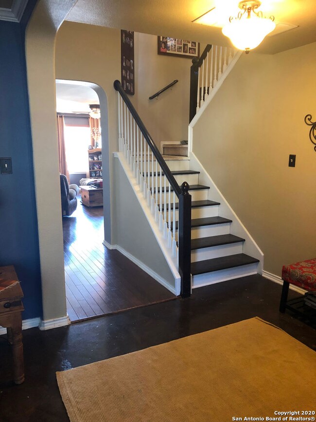 10126 Oak Saddle, San Antonio, TX 78254 - photo 5