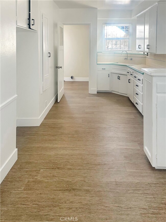 1805 Hauser Blvd, Los Angeles, CA 90019 - photo 6