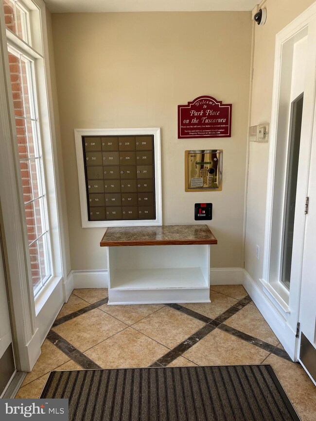 2250 Bear Den Rd unit 308, Frederick, MD 21701 - photo 2