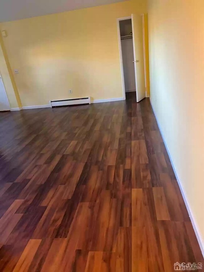 55 Gill Ln unit 67, Iselin, NJ 08830 - photo 3