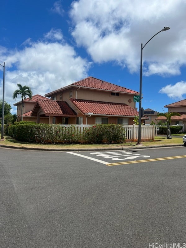 94-211B Loku Place unit 122, Waipahu, HI 96797 - photo 3