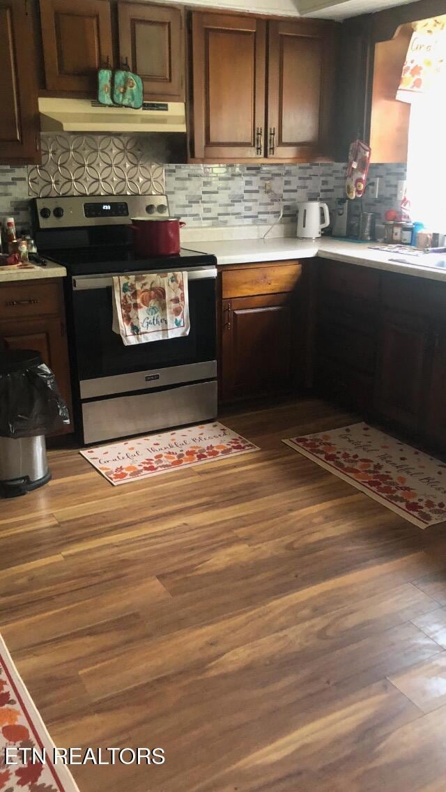 140 Wellington Dr, Middlesboro, KY 40965 - photo 6