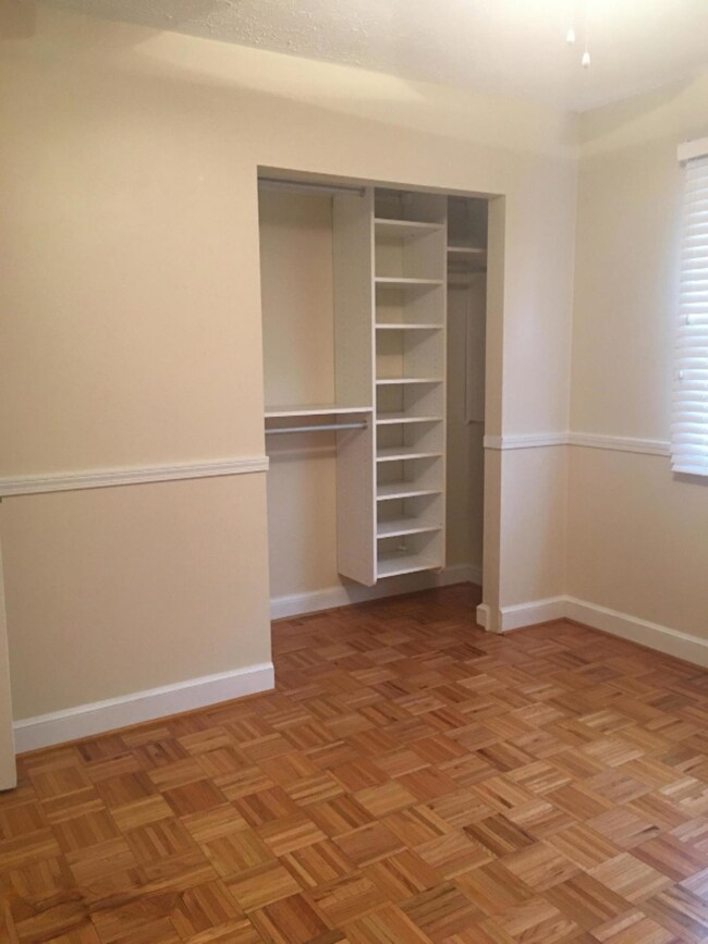 1318 W Water Street Bedroom 1