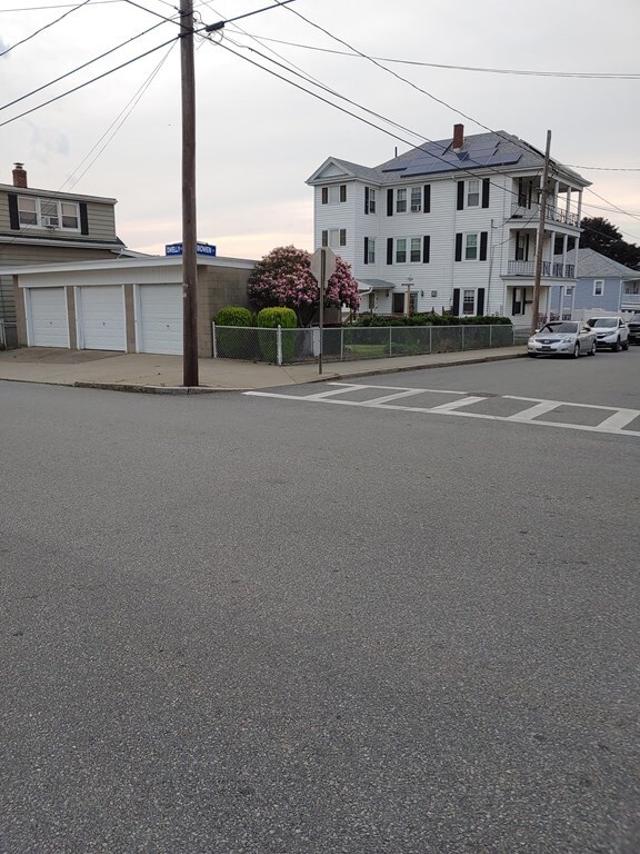 243 Bowen St, Fall River, MA 02724 - photo 4